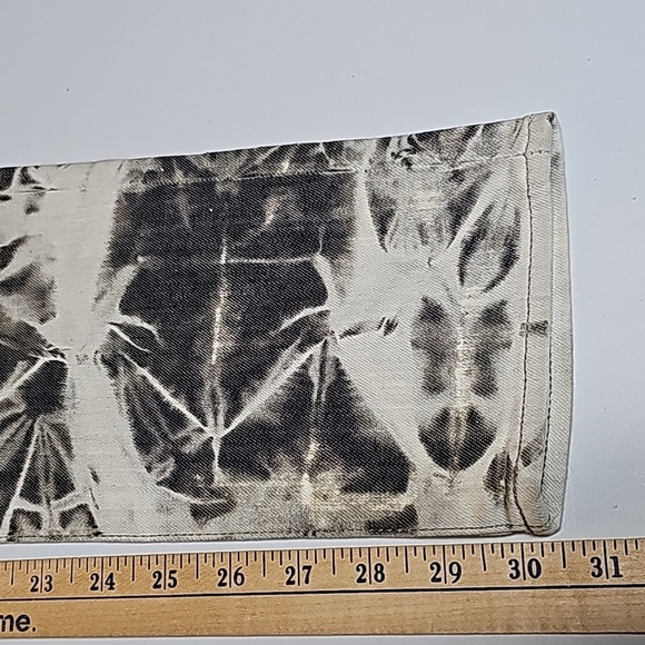 NWOT Rock and Republic Berlin Jeans Sz 4 - Picture 15 of 15